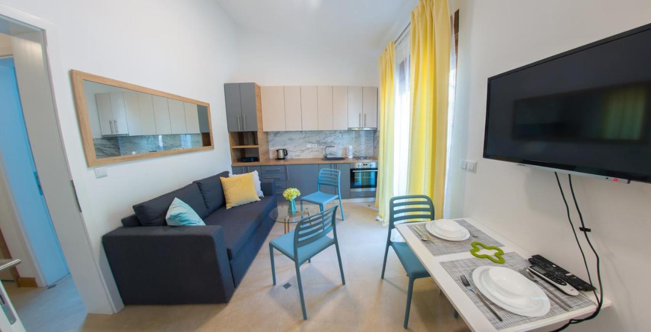Studio Apartment Morning Star Мостар Екстериор снимка